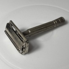 Vintage Gillette Flare Tip Super Speed Safety Razor 1958 D1 TV Special picture