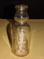 VINTAGE 1952 CLOVERDALE FARMS CREAM TOP ONE QUART MILK BOTTLE picture