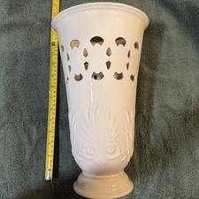 Lenox Porcelain Langtry Collection Vase, Embossed Holly 24K Gold Trim 12” picture