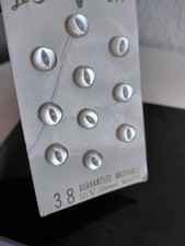 Le Chic Buttons Vintage 10 Caunt 3/8