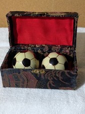 A193 - Vintage Chinese Baoding Exercise Stress Balls W/Soothing Inside Chime picture