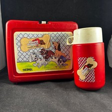 1986 THERMOS POUND PUPPIES LOVABLE HUGGABLE TONKA RED PLASTIC LUNCHBOX & THERMOS picture