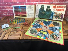 MB 1974 PLANET OF THE APES Board Game by MILTON BRADLEY #4426 Near Complete EUC picture