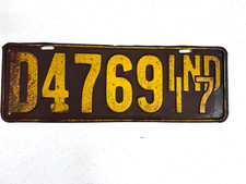 Vintage 1917 Indiana License plate tag original paint D4769 picture