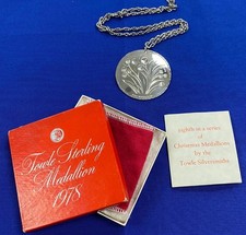Towle Sterling Silver 1978 Ornament Medallion w/ chain ORN2639 picture
