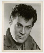 Tony Curtis 1960 Splendid Portrait 8x10 Original Photo Young Handsome Hunk 10553 picture
