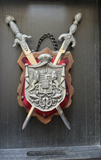 Vintage Medieval Spanish Coat of Arms Wall Plaque Crest w/ Crossed Mini Swords picture
