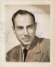 Press Photo NBC Radio sportscaster Bill Stern of 