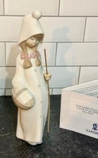 Lladro Children Nativity 4678- Shepherdess w/ Basket New in Open Box picture