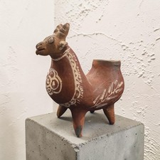 VTG Peruvian Folk Art Llama Pottery Vessel 7.5