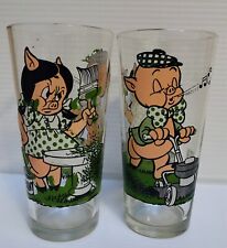 Pepsi Porky Pig & Petunia Looney Tunes Collector Series Glass  Set Of 2 Vtg 1976 picture