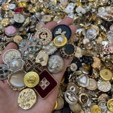 Vintage-nowEstate Sale Buttons Lot 50p Various Sizes Shapes Colors Types Usable picture