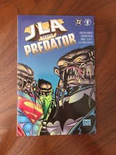 JLA vs Predator #1 NM/VF Prestige 2001 Comic Book picture