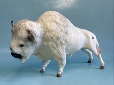 Vintage Breyer Tatanka Sacred White Buffalo w/ Red Handprint picture