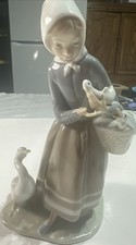 Lladro Porcelain Shepherdess With Ducks (Retired)#4568-Glossy Figurine-9.5