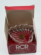 Vintage RCR Royal Crystal Rock Italy Scalloped Edge Heart Trinket Box NIB picture