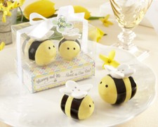 Sweet As Can Bee Honeybee Salt & Pepper Ceramic Salt & Pepper Shaker NEW picture