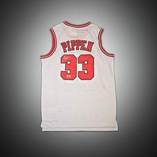 Scottie Pippen Signed Jersey #33 Chicago Bulls w/COA (2XL) picture