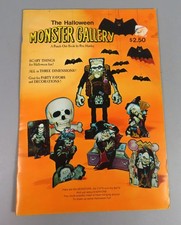 Vtg 1977 Pete Hawley Halloween Monster Gallery Punch Out Book 3D Die Cuts picture
