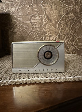 Vintage 1956 RCA Victor 8-BT-9E Transistor Six AM Radio Parts Repair picture