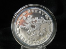 1987/88 DISNEY MICKEY'S HOLIDAY TREASURES 1 OZ. 999 FINE SILVER COIN COA&OGP picture