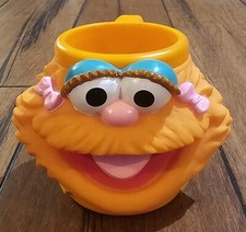 Vintage Sesame Street Zoe 3D Mug Plastic Drink Cup Applause Muppets Henson New picture