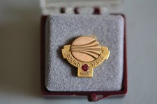🌟 RARE VTG Continental Airlines 1990 Ruby Round Table Lapel Pin 1/10 10K Gold picture