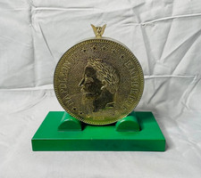 Vintage Large Gold Tone Coin Lighter 5-1/2