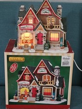 2014 Lemax Treeline Bar & Lounge Porcelain Lighted Building Christmas Village picture