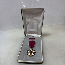 Original WW1 Legion of Merit Officer Medal with box picture