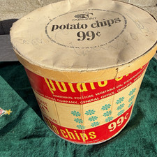 Vintage Fairmont Snacktime Potato Chips Cardboard Canister With Lid 99¢ Omaha NE picture