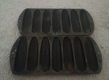 Lodge 2 Vintage Cast-Iron 7-Ear Corn Stick cornbread Pans Pre-owned  picture