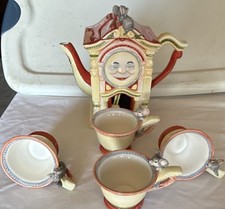 MINT Vintage 1996 Dept 56 Hickory Dickory Dock Teapot Set 4 Cups Storybook picture