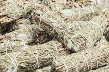 NessaStores CA White Sage + Rosemary Smudge Stick 4