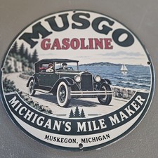 VINTAGE MUSGO GASOLINE 12