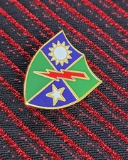 U.S. Army Military 75th Ranger Regiment Beret Cap Hat Lapel Pin Badge P-1029 picture