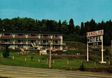 Wandlyn Motor Inn Woodstock New Brunswick Canada C1960 Vintage Postcard picture