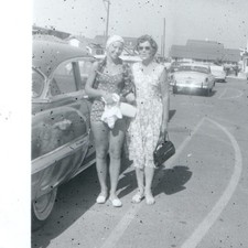 c1950s Women Swimsuit Dress Automobile Snapshot Photo Parking Lot Motel Summer picture
