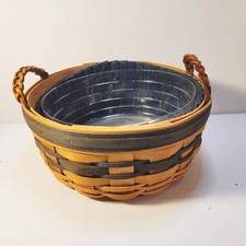 Longaberger 1998 Renewal Basket, Collector Club, with liner and original box picture