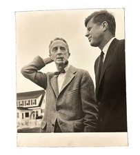 Clemens Kalischer Photo — Norman Rockwell & John F. Kennedy | 1960 | Stamped picture