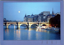Famous Pont Neuf Bridge in Paris France Vintage Postcard TPQ32 picture