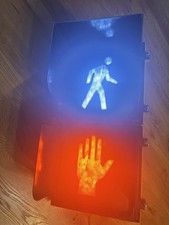 Traffic Light Signal Pedestrian Stop Walk Retired With 110v Plug Great Condition picture