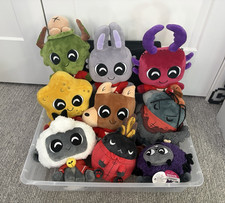 Cult of the Lamb Youtooz Bundle; Lamb, Klunko and Bop, Forneus, Helob, Followers picture