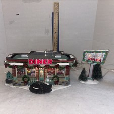 Dept. 56 The Original Snow Village Shelly's Diner No. 55008 2 Piece Set Working picture