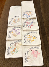 Vtg Set of 7 Dish Towels Embroidered Days of the Week Bonnet Girls White Fabric picture