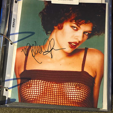 Milla Jovovich Signed Celebrity Photo / Photograph - Autograph Not Authenticated picture