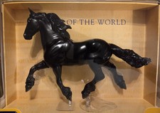 Elegant Friesan Goffert 369 No.702 Breyer Traditional Breeds Of The World 2006 picture