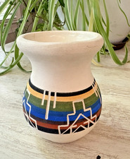 Lakota Sioux Pottery Pot Vase Signed Tekawitha 3-1/2