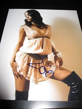 ZOE SALDANA SIGNED AUTOGRAPH 8x10 PHOTO SEXY AVATAR BABE IN PERSON COA RARE J picture