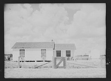 Photo:Irwinville Farms Georgia 1938 James A MacDuffey Home FSA Farmhouse picture